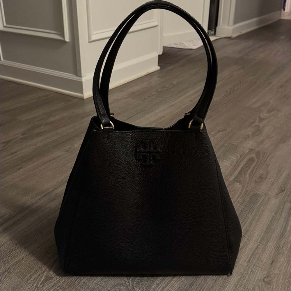 Tory Burch Black Shoulder Bag - Picture 3 of 12